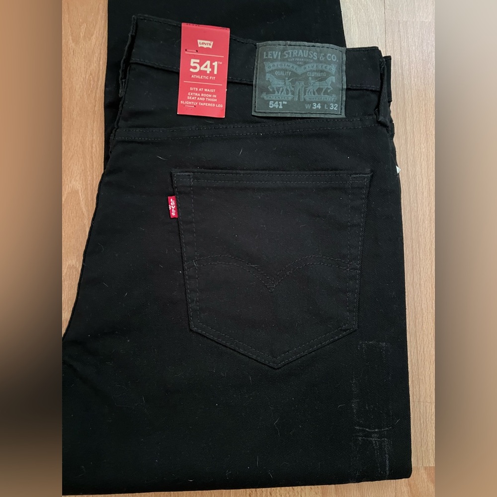 Levi's Men's Straight Black Jeans